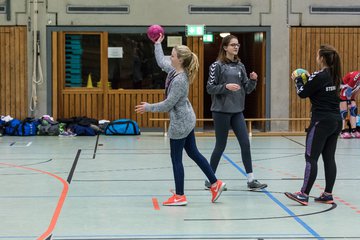 Bild 11 - Frauen Barmstedter TS - Buedelsdorfer TSV : Ergebnis: 26:12